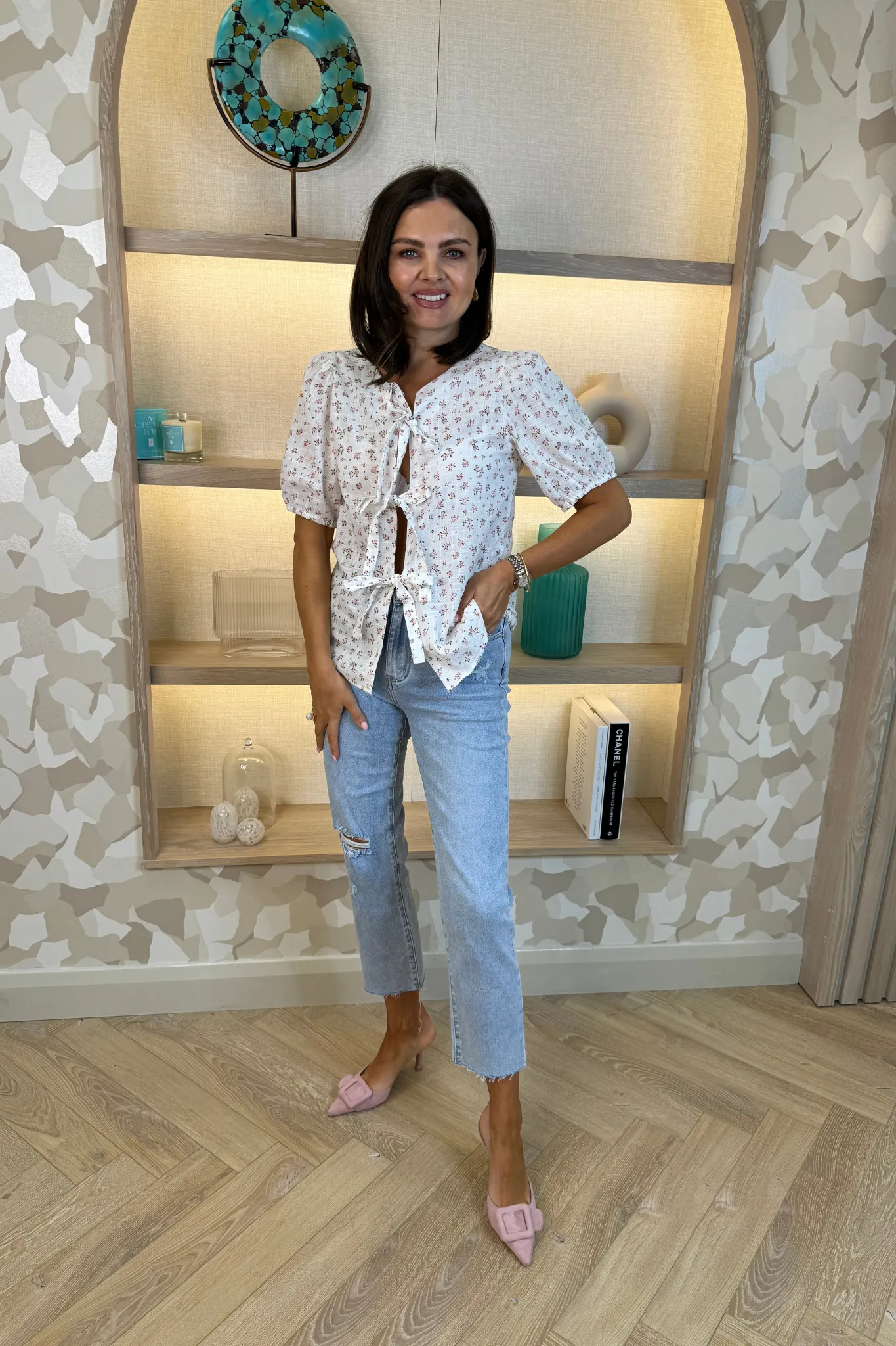 Lynne Distressed Mom Jean In Light Wash