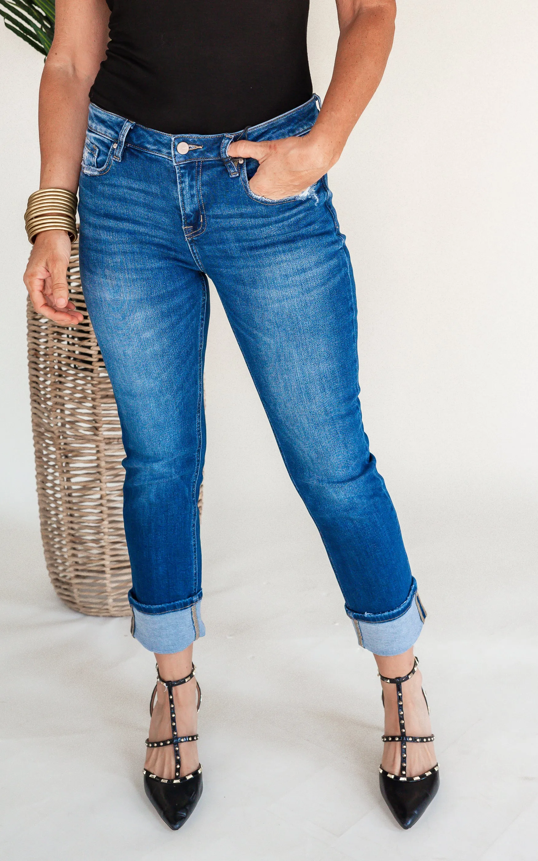 Mica | The Sunday Mid Rise Cuff Denim Jean*