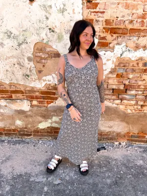Zuri Floral Print V Neck A Line Sleeveless Midi Dress